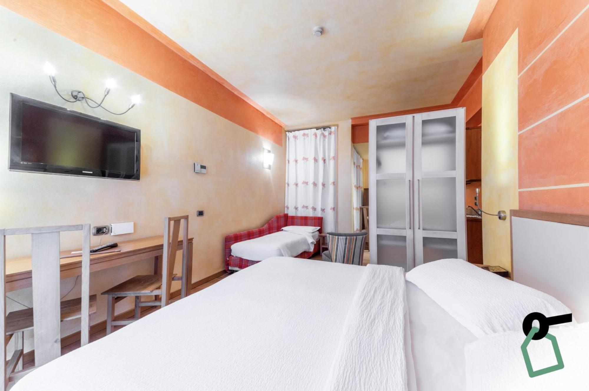 Hotiday Discovery - Residence Верона Екстериор снимка