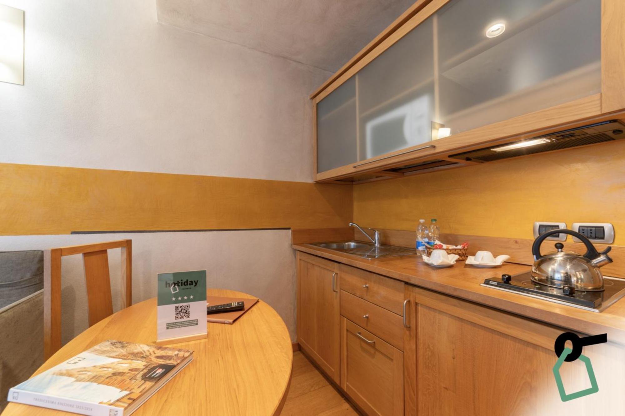 Hotiday Discovery - Residence Верона Екстериор снимка
