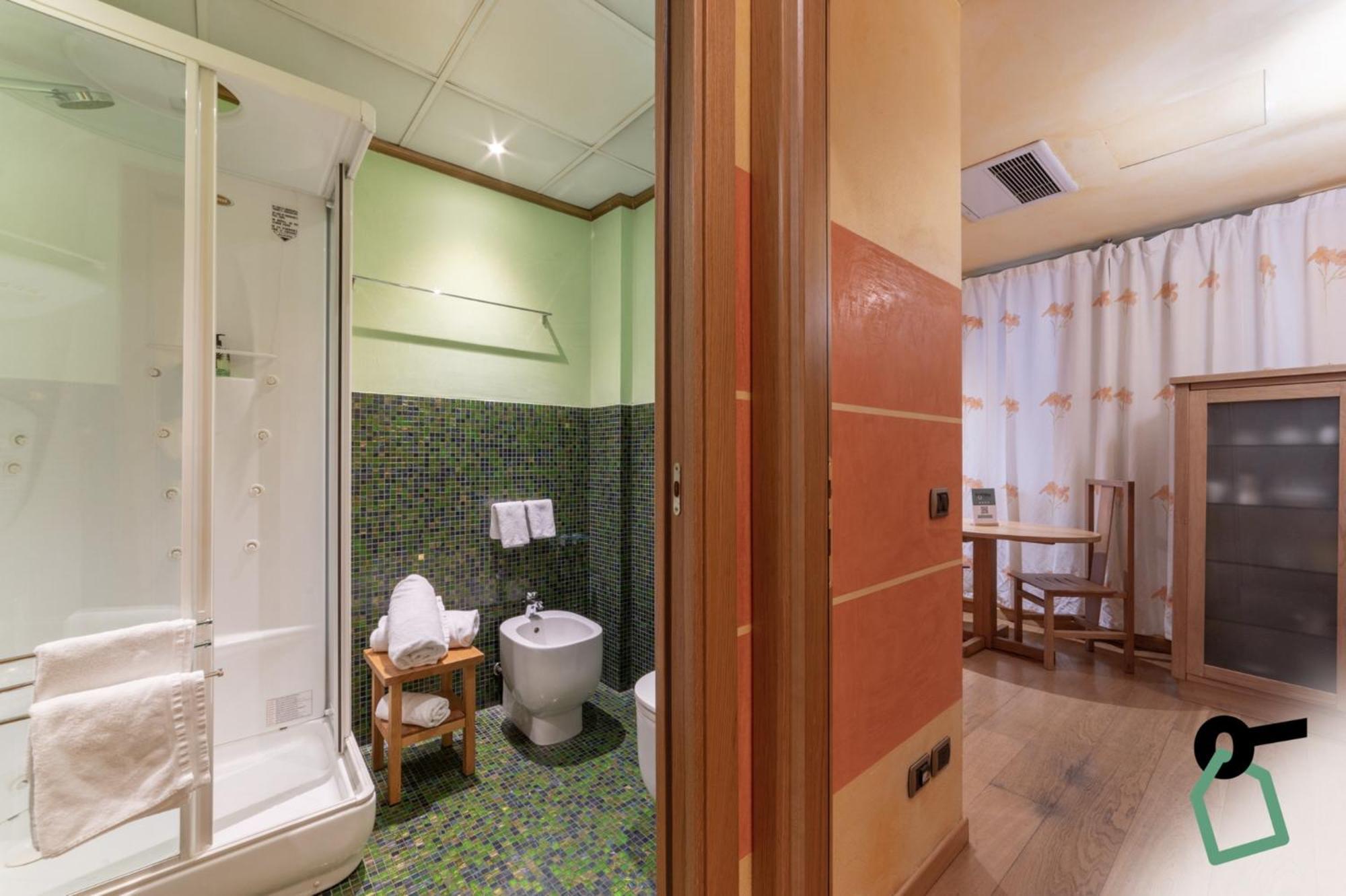 Hotiday Discovery - Residence Верона Екстериор снимка