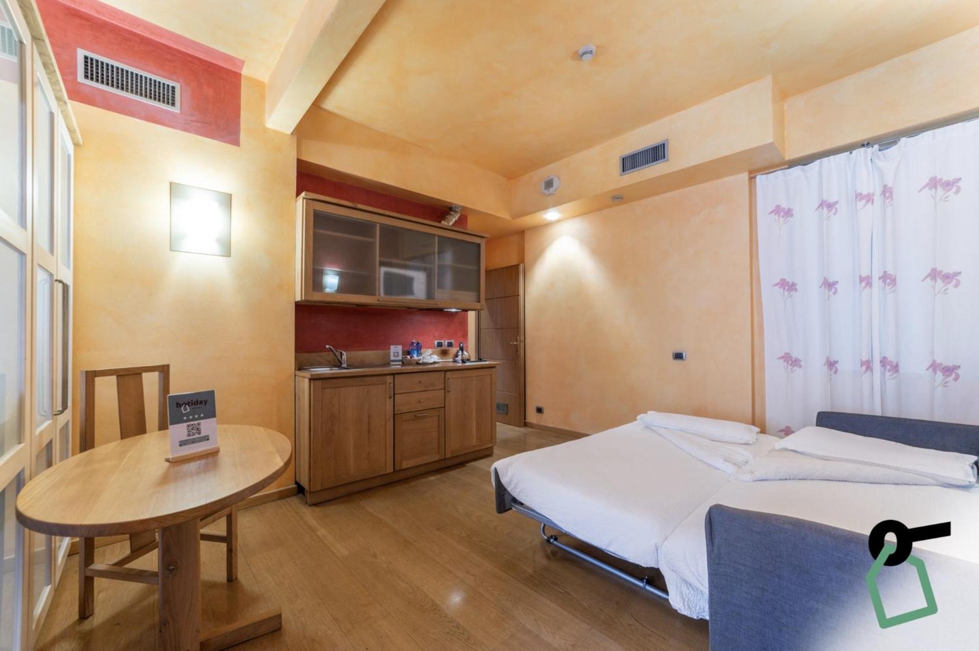 Hotiday Discovery - Residence Верона Екстериор снимка
