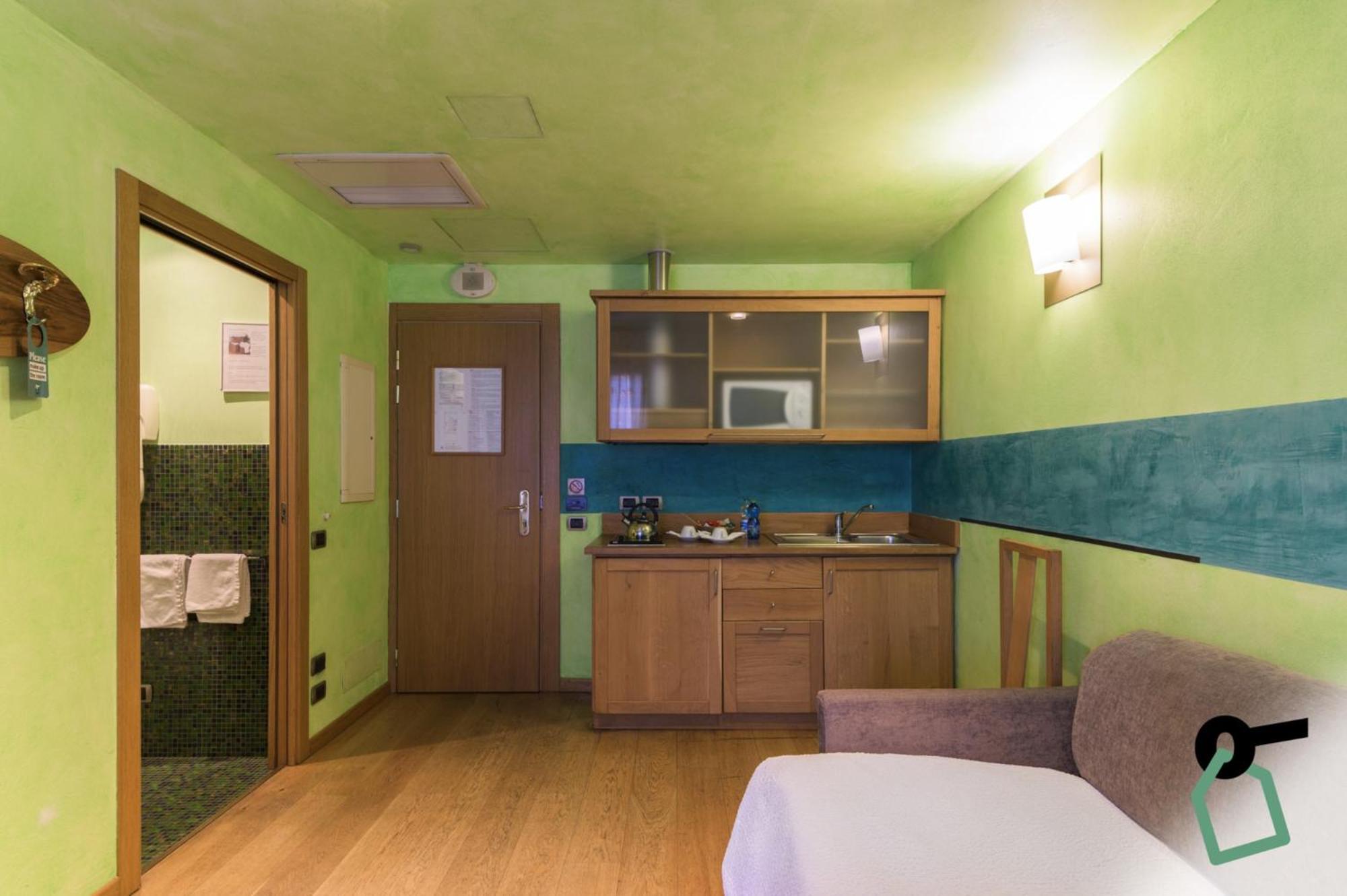 Hotiday Discovery - Residence Верона Екстериор снимка